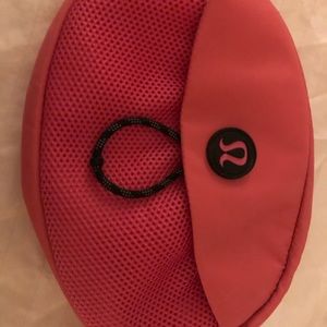 LULu lemon Take It On The Belt Bag Great condition.
